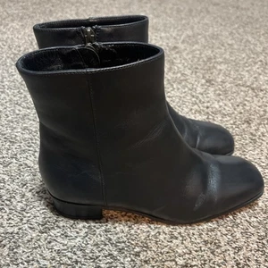 Aquatalia Women's CALF Leather Weatherproof Ankle Boots Black Size 7 M - Picture 1 of 15