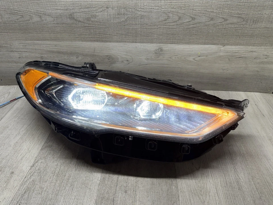 Ford Fusion 2017 18 19 20 pasajero diestro luz principal LED completa lámpara fabricante de equipos originales (L6 Foto 1 de 4