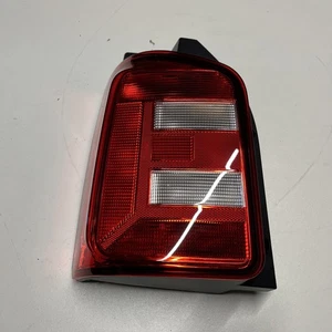 VOLKSWAGEN Transporter T28 Tdi T6 2018 REAR TAIL LIGHT Passenger Side 7E0945095T - Picture 1 of 9