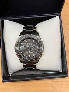 Casio Oceanus OCW-M800 Solar Radio Wave Chronograph Titanium Watch Japan - Picture 1 of 7