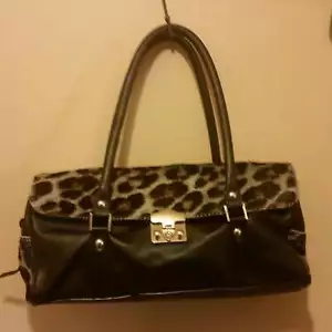 Maurizio Taiuti Leopard Fur and Black Purse. F - Picture 1 of 3