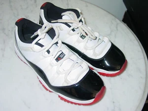 2019 Nike Air Jordan Retro 11 "Concord Bred" AV2187-160 Low Shoes! Size 8.5 - Picture 1 of 12