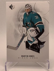 2020-21 Upper Deck SP Hockey Base #51 Martin Jones - San Jose Sharks - Picture 1 of 2