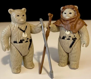 Vintage Kenner Star Wars ROTJ Ewoks Chief Chirpa Action Figures Set Of 2 1983 HK - Picture 1 of 13