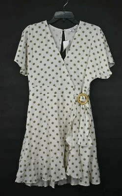 Mini Vestido JOA Para Mujer Manga Corta Lunares Sobrepelliz Cuello Envolvente Volantes Dobladillo S $75 Foto 1 de 4