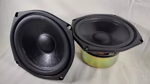 (2 Pack) New Old Stock - 5.25" Shielded Woofer Speakers Square 8 Ohm - 295-300 - Picture 1 of 14