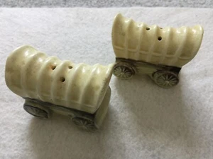 Covered Wagons  Salt and Pepper Shakers - Picture 1 of 3