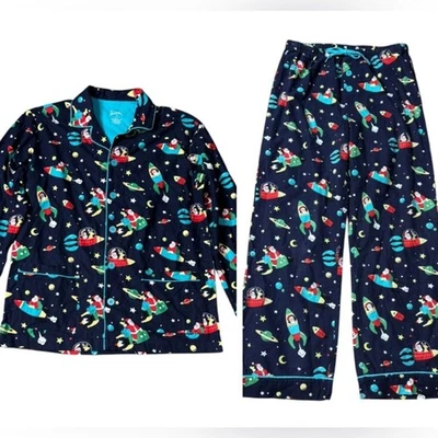 Nick & Nora Flannel Christmas Pajama Set size M - Image 1 of 4