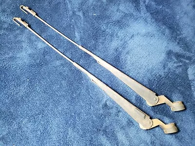 84-88 TOYOTA PICKUP TRUCK 89 4RUNNER WINDSHIELD WIPER ARM SET PAIR OEM - Image 1 of 4