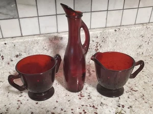 Vtg Royal Ruby Anchor Hocking Glass Footed Creamer & Open Sugar Bowl W Pitcher - Picture 1 of 4
