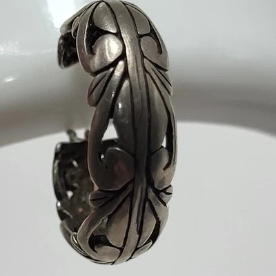 Pendientes Jezlaine de plata de ley 925 aros de pergamino remolino vintage Foto 1 de 4