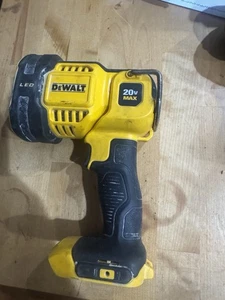 DEWALT DCL043 Flashlight - Picture 1 of 17