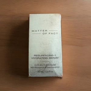 MATTER OF FACT RESURFACING + IDRATANTE siero multiacido 1 oz nuovo scatola grezza - Foto 1 di 2