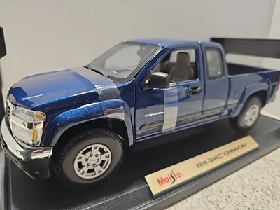 Vintage 2004 Maisto 2004 GMC Canyon 1:18 Scale Die-Cast Pick-up Truck - Image 1 of 4