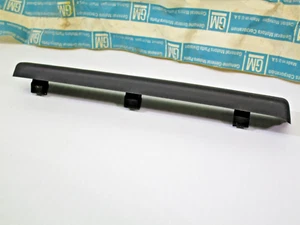 GM NOS 1975 CHEVROLET MONTE CARLO PARACHOQUES DELANTERO INSERTO #352030 352030 - Imagen 1 de 5