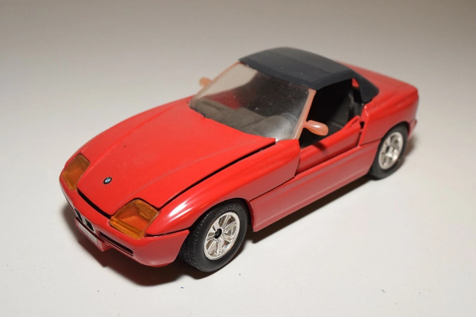 WW 1:24 REVELL BMW Z1 ROSSO OTTIME CONDIZIONI 2 - Immagine 1 di 4
