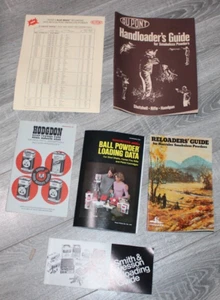Vintage Dupont, S&W, Hodgdon, Handloader's Guides & More ( 1970's) NICE - Picture 1 of 9