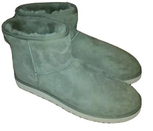 Stivali invernali UGG CLASSIC MINI pelle di pecora e camoscio verde muschio TG 17 1002072 nuovi senza scatola!! - Foto 1 di 6