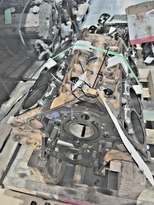 Dodge Hellcat Charger Challenger Grand Cherokee 6.4 Bareblock - Image 1 of 4