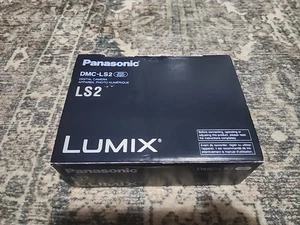 Panasonic Lumix DMC-LS2 5MP Digital Camera, 3X Optical Zoom (SD Card + Cords) - Bild 1 von 19