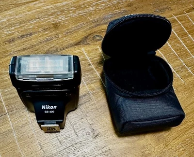Nikon Speedlight SB-400 Shoe Mount Flash – Compact External Flash - Image 1 of 2