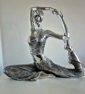 Yoga Meditation Dame / Frau Figur - Chrom Harz Skulptur 31 cm H x 34 cm L - Bild 1 von 11
