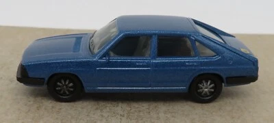HERPA HO 1/87 AUDI 100 GL 5E Blu Decorata Per Diorama O Rete Ferroviaria #3011 - Immagine 1 di 4