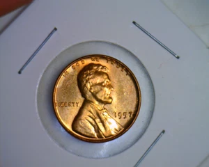 1957-P Wheat Cent Lincoln Penny, Popular Collector Coin, Uncirculated As Shown - Picture 1 of 5