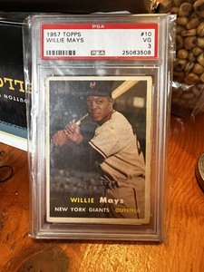 1957 Topps #10 Willie Mays Centered PSA 3 VG Hall of Fame Legend Giants