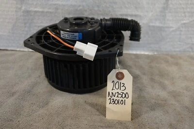 Ventilador de motor soplador de calefacción de aire acondicionado para Nissan NV2500 2012 2013 2014 2015 2016-2021 Foto 1 de 4