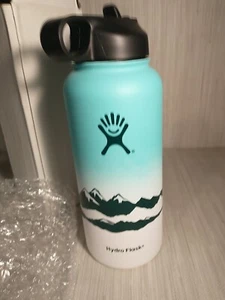 Hydro Flask 32 Oz Water Bottle With Straw Green Mountain Design New - Picture 1 of 6