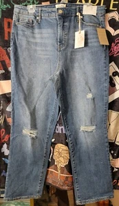 NWT Jessica Simpson Women's Spotlight High Rise Straight Leg Jeans Size 32 - Picture 1 of 3