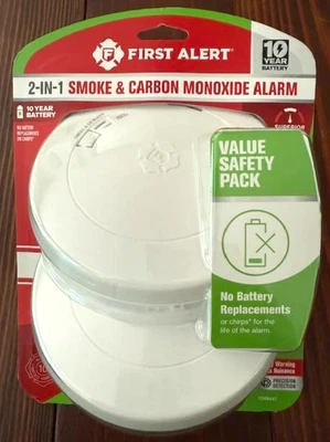 First Alert 10 Jahres Batterie 2 in 1 Rauch & CO Melder SMCO210 2er Pack NEU! - Bild 1 von 4