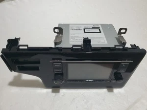39100-T5R-A81 Audio & Visual Equip.(radio) HONDA FIT 15 16 17 18 - Picture 1 of 14