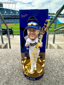 👑🧢 Alex Gordon Kansas City Royals 2015 WS CHAMPS SGA Bobblehead 6/13/25 🧢👑 - Picture 1 of 2