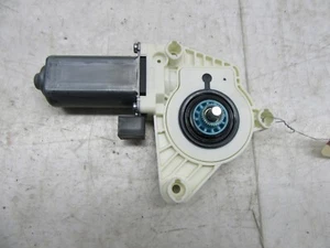 Volkswagen Golf 2015-2018 fabricante de equipos originales motor de ventana puerta delantera derecha 504959802D - Imagen 1 de 7