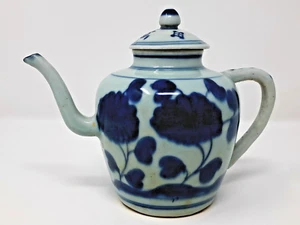 Teekanne Chinesische Qing Dynastie Stil Hellblaue Glasur mit Dunkelblauen Blumen Vintage - Bild 1 von 15