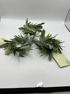 NUEVO Anillo de tres servilletas o base de velas hojas verdes planta - Imagen 1 de 2