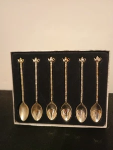 6 Silver Plated Tea Spoons with Little Tea Pots On The Tops. NEW - Picture 1 of 4