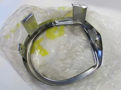 Llanta faro Suzuki AS50 nos 1968-1969 35111-05610 Foto 1 de 3