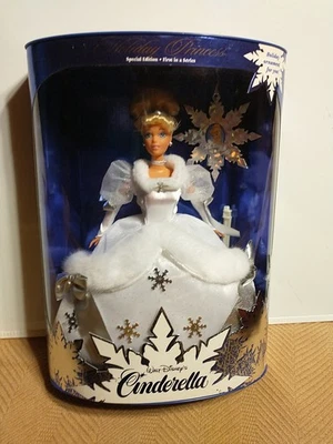 1996 年美泰灰姑娘假日公主芭比娃娃 #16090 华特迪士尼 SE — 第 1/4 张图片