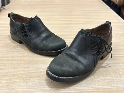 Zapato con cordones Ariat Wicklow 59426 de cuero negro al tobillo lateral plano para mujer 6B Foto 1 de 4