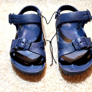 New Toddlers Blue EVA Foam Sandals Sz Med 7/8, Adj Buckle on Instep & Ankle - Picture 1 of 12