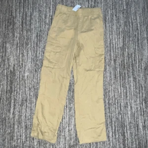 Children’s Place Boys Size 10 Pull On Cargo Pants Tan Khaki Stretch Casual NWT - Picture 1 of 7