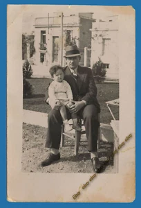 #38515 ATHENS 1930s. Father & son. Photo PC size RPPC - Picture 1 of 3