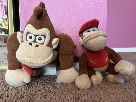 Super Mario Bros. Donkey Kong and Diddy Kong Plush (8 and 9 inches) Cover