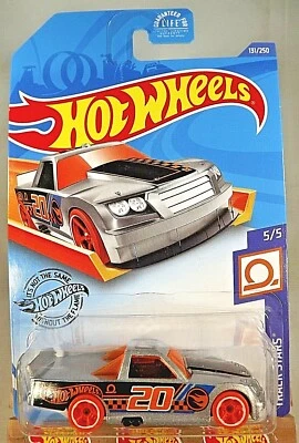 2020 Hot Wheels Treasure Hunt #131 Track Stars 5/5 CIRCLE TRUCKER Gray OrangeWhl - Image 1 of 4