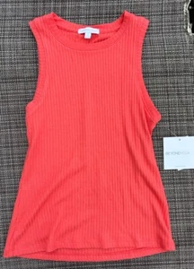 NWT Beyond Yoga Plus Femme Yoga Muscle Tank Ribbed Red Small - Picture 1 of 3