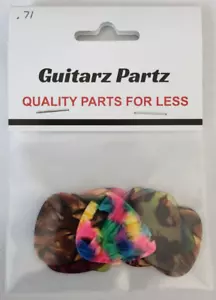 351 UNPRINTED Assorted Mix Medium Guitar Picks .71mm Celluloid 12 picks - Picture 1 of 2