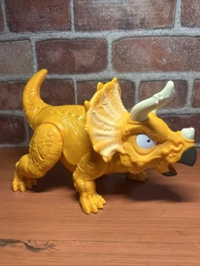 Zuru Dinosaur Triceratops Titan Smashers Naranja - Imagen 1 de 4